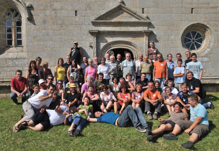 Les bénévoles au Pardon de la chapelle de Légevin 15/08/2009